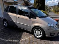 Usata Lancia Musa 95 CV (69 kW) 2008 Beige Monovolume