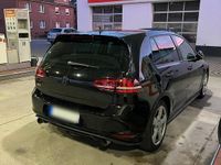 Gebraucht VW Golf VII GTI 230 PS (169 kW) 2016 Schwarz Kleinwagen