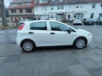 Gebraucht Fiat Punto Pop 69 PS (50 kW) 2012 Weiß Kleinwagen