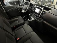 Gebraucht Renault Trafic 145 PS (106 kW) 2021 Schwarz Van / Kleinbus