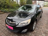 Gebraucht Opel Astra 140 PS (102 kW) 2011 Schwarz Limousine
