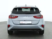 Neu Kia Ceed 140 PS (102 kW) 2025 Grau Kleinwagen