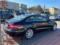 Gebraucht Mercedes E350 231 PS (169 kW) 2010 Schwarz Coupé