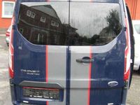 Gebraucht Ford Transit Custom Trend 131 PS (96 kW) 2017 Blazerblau Van / Kleinbus