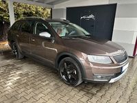 Gebraucht Skoda Octavia 184 PS (135 kW) 2015 Braun Kleinwagen