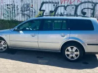 Gebraucht Ford Mondeo 130 PS (95 kW) 2004 Silber Kombi