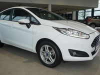 Gebraucht Ford Fiesta Titanium 105 PS (77 kW) 2013 Weiss Kleinwagen