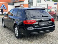 Gebraucht Audi A4 Attraction 143 PS (105 kW) 2012 Schwarz Kombi