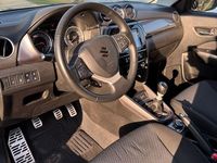 Gebraucht Suzuki Vitara 129 PS (94 kW) 2023 Grau SUV