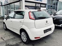 Gebraucht Fiat Punto Lounge 75 PS (55 kW) 2013 Weiß Kleinwagen