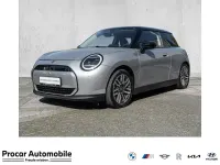 Używany Mini Cooper 135 kW (184 KM) 2025 Srebrny Hatchback