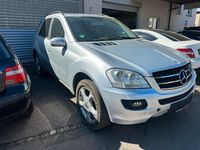 Gebraucht Mercedes ML320 224 PS (164 kW) 2006 SUV