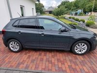 Gebraucht VW Polo 95 PS (69 kW) 2021 Grau Kleinwagen