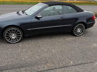 Gebraucht Mercedes CLK240 170 PS (125 kW) 2004 Blau Cabrio