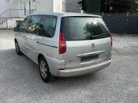 Gebraucht Peugeot 807 136 PS (100 kW) 2011 Silber Van / Kleinbus