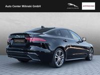 Gebraucht Jaguar XE R-Dynamic 179 PS (131 kW) 2020 Narvik black Limousine