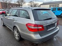Gebraucht Mercedes E250 Avantgarde 204 PS (150 kW) 2010 Silber Kombi