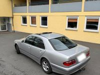 Gebraucht Mercedes E200 163 PS (119 kW) 2001 Silber Limousine