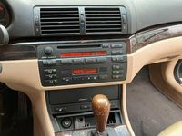 Gebraucht BMW 320 150 PS (110 kW) 1999 Grün Limousine