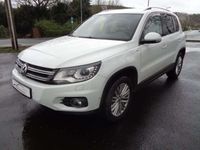 gebraucht VW Tiguan 2.0 TDI DPF 4Motion BMT DSG Cup Track/Bi-Xenon/AHK