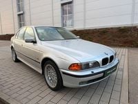 Käytetty BMW 523 Shadowline 170 HP (125 kW) 2000 Hopea Sedan