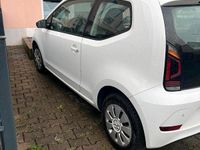 Gebraucht VW up! 60 PS (44 kW) 2019 Weiß Kleinwagen