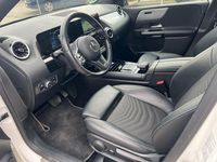 Gebraucht Mercedes B200 150 PS (110 kW) 2020 Weiß Van / Kleinbus