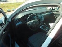 Gebraucht VW Passat Trendline 120 PS (88 kW) 2016 Weiß Kombi