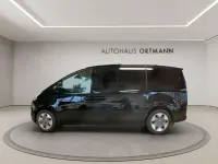 Gebraucht Hyundai Staria Prime 177 PS (130 kW) 2024 Abyss black / mic Van / Kleinbus