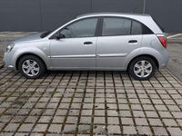 Gebraucht Kia Rio Base 97 PS (71 kW) 2011 Grau Limousine