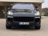 Second-hand Porsche Cayenne 262 CP (192 kW) 2015 Negru SUV