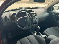 Używany Renault Mégane 95 KM (69 kW) 2004 Czerwony Hatchback