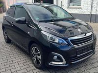 Gebraucht Peugeot 108 69 PS (50 kW) 2016 Metallicschwarze lackierung Kleinwagen