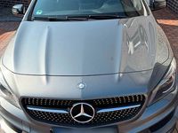 Gebraucht Mercedes CLA220 Night 177 PS (130 kW) 2016 Grau Limousine