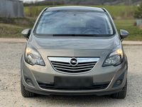 Gebraucht Opel Meriva 101 PS (74 kW) 2011 Andere farben Van / Kleinbus