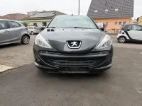 Gebraucht Peugeot 206 73 PS (53 kW) 2012 Grau Limousine