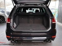 Gebraucht VW Golf VIII R 300 PS (220 kW) 2020 Deep black perleffekt Kombi