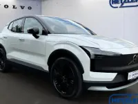 Gebraucht Volvo EX30 Performance 314 kW (428 PS) 2025 Crystal white SUV