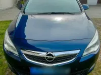 Second-hand Opel Astra 120 CP (88 kW) 2011 Albastru Break