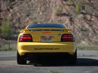 Second-hand Ford Mustang 218 CP (160 kW) 1995 Galben Coupe