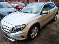 Gebraucht Mercedes GLA200 156 PS (114 kW) 2015 Silber SUV