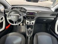 Gebraucht Peugeot 208 68 PS (50 kW) 2015 Gris hurricane Kleinwagen