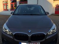Gebraucht BMW 216 Advantage 109 PS (80 kW) 2019 Jucarobeige metallic Van / Kleinbus