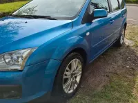 Gebraucht Ford Focus Ambiente 116 PS (85 kW) 2005 Blau Limousine