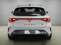 Gebraucht Cupra Leon VZ 333 PS (244 kW) 2025 Glacial white Kombi