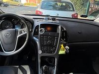 Gebraucht Opel Astra 110 PS (80 kW) 2012 Weiß Kombi