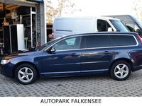 Gebraucht Volvo V70 203 PS (149 kW) 2011 Blau Kombi