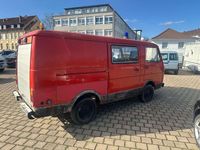 Second-hand VW LT 75 CP (55 kW) 1982 Roșu Monovolum
