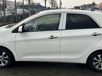 Gebraucht Kia Picanto 69 PS (50 kW) 2015 Weiß Kleinwagen