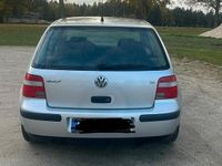 Gebraucht VW Golf IV 105 PS (77 kW) 2002 Silber Kleinwagen